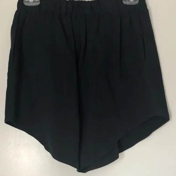 Aviva Zilberman Black Silk Skort size 4