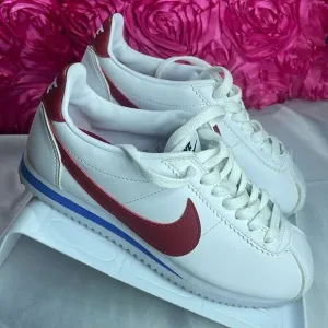(B) Nike‎ Cortez, Y2k, Women's size 5