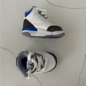 Baby size 2 Gray White and Blue Jordan 3 Retro TD Sneakers