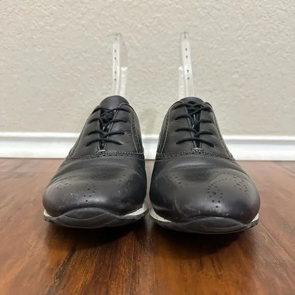 BACCO BUCCI Mens KEYLOR Fashion Sneaker Medallion Toe in Black Leather