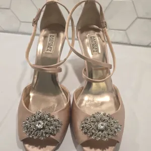 Badgley Mischka Pink Satin Abigail Crystal Embellished Wedge Sandals Size 10