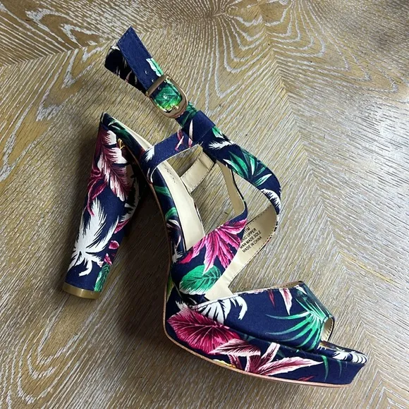 BAKERS McCoy Navy Floral Tropical High Heel Sandals 11