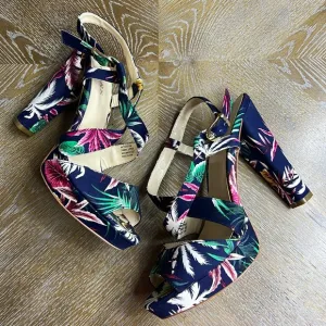 BAKERS McCoy Navy Floral Tropical High Heel Sandals 11
