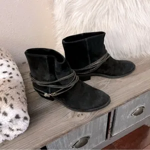 Baldi LONDON Black Suede Zipper Chain Slip On Ankle  Booties Sz 37 (6-6.5)