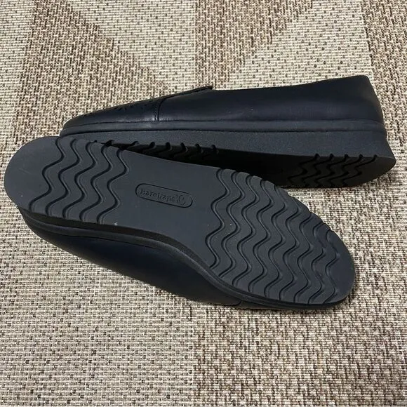 Baretraps Army Slip On Black Casual Loafers Size 7