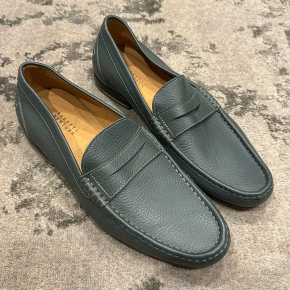 Barney’s New York leather loafers