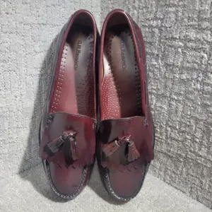 Bass &amp; Co Weejuns Layton Men's Size 11.5D Burgundy Leather Kiltie Tassel Loafers