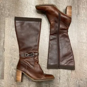Bass brown distressed leather heeled knee boots size 8