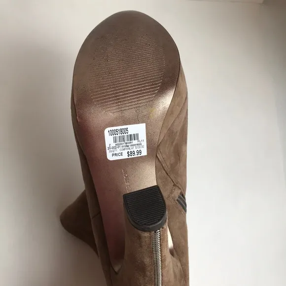 BCBGeneration  suede leather heeled boots Sz 9