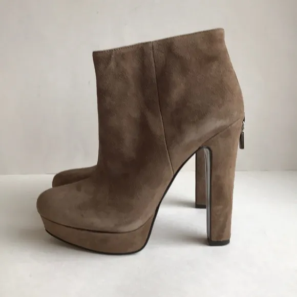 BCBGeneration  suede leather heeled boots Sz 9