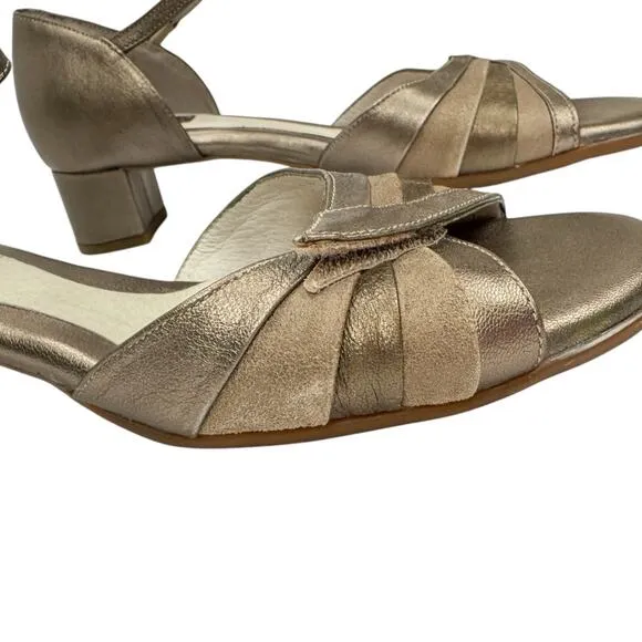 BeautiFeel Leather Metallic Striped Block Heel Sandals 7.5 Cushioned Classic