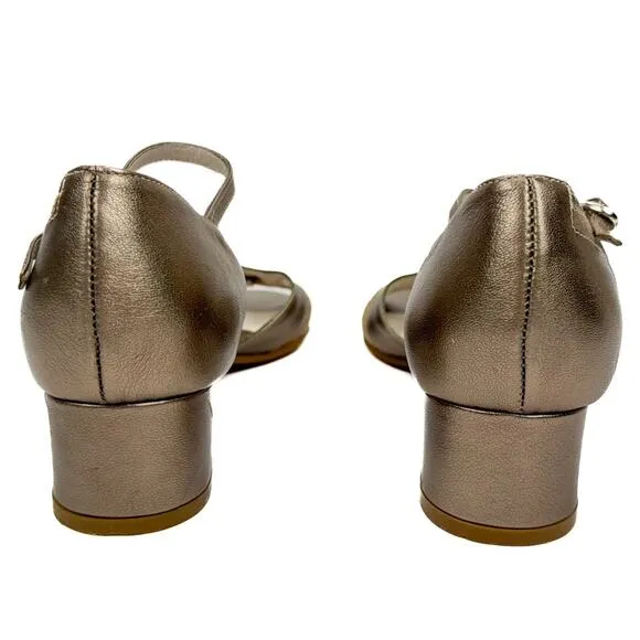 BeautiFeel Leather Metallic Striped Block Heel Sandals 7.5 Cushioned Classic