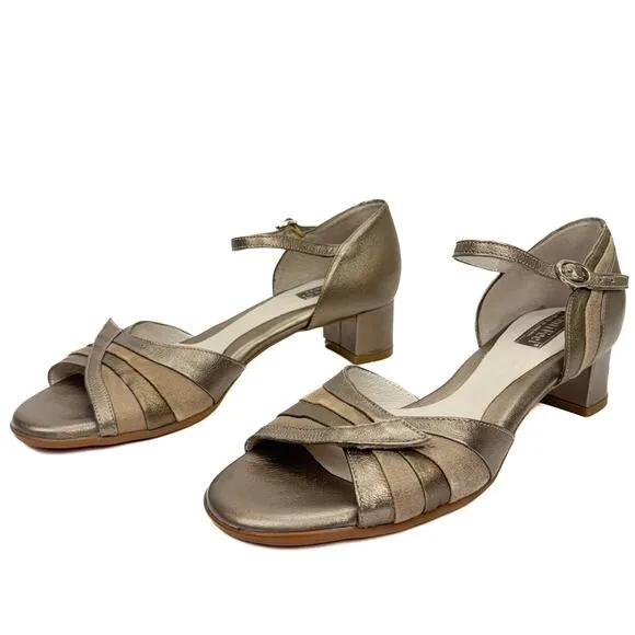 BeautiFeel Leather Metallic Striped Block Heel Sandals 7.5 Cushioned Classic