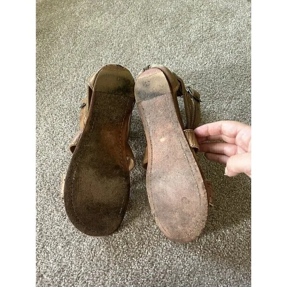 BED Stu Artemis Cognac Brown Leather Gladiator Flat Sandals Zip Size 9