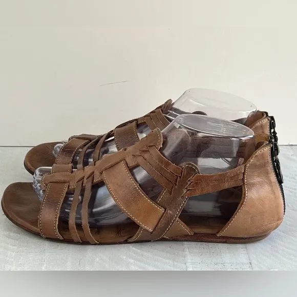 Bed Stu Cara Light Brown Leather Gladiator Strappy Open Toe Flat Sandals Size 9