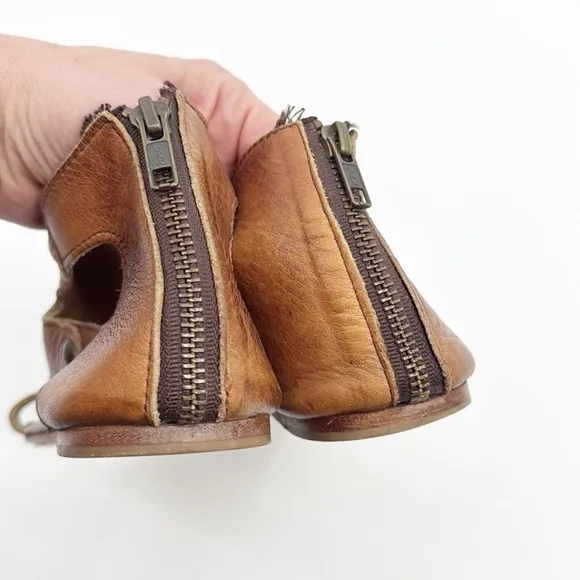 Bed Stu Soto Brown Tan Rustic Leather Sandals size 9