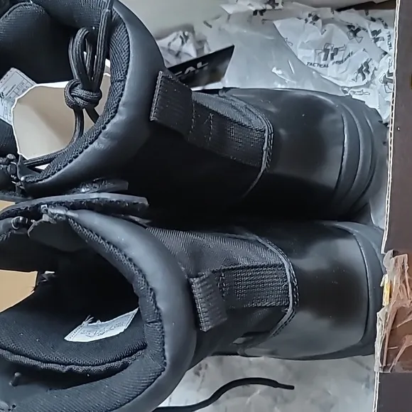 Belleville Tactical Research  Black Leather 13 men's wide new in box