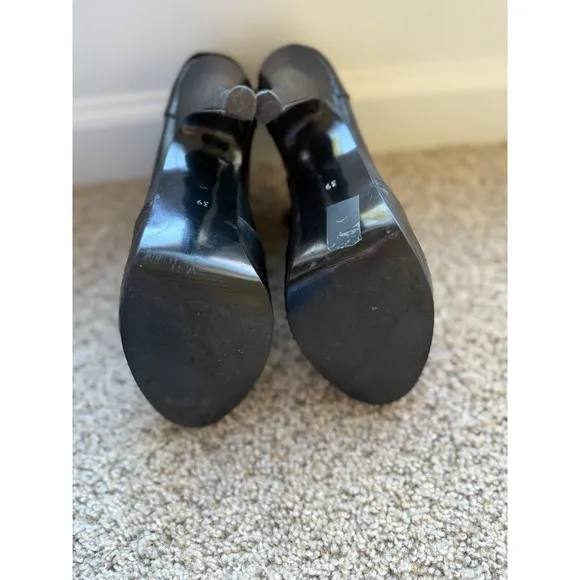 Benetton Black Leather Ankle Boots Zip Up Stiletto Heels Size 8.5
