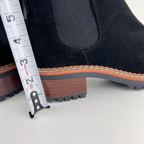 Bertuchi Black Suede Slip on Chelsea Boots