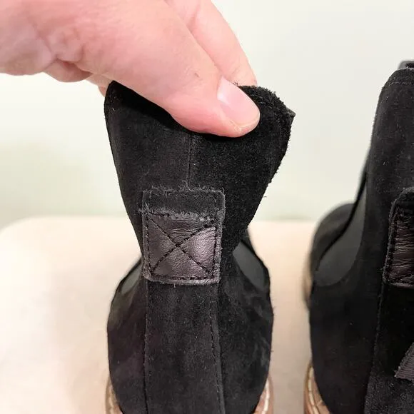 Bertuchi Women's Black Leather Suede Block Heel Boots Size 39 NWT