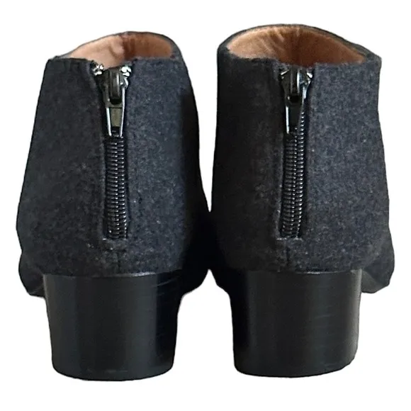 Bettye Muller Wool Charcoal Gray Point Toe Classic Ankle Boots Size 10