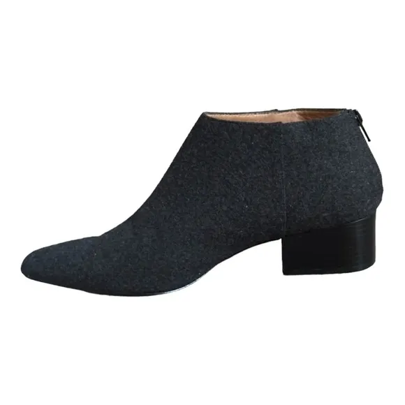 Bettye Muller Wool Charcoal Gray Point Toe Classic Ankle Boots Size 10