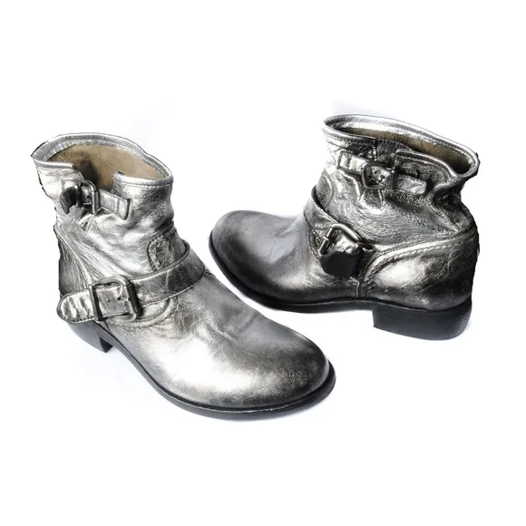 Biker inspired Ankle boots in Silver leather  NEW!
