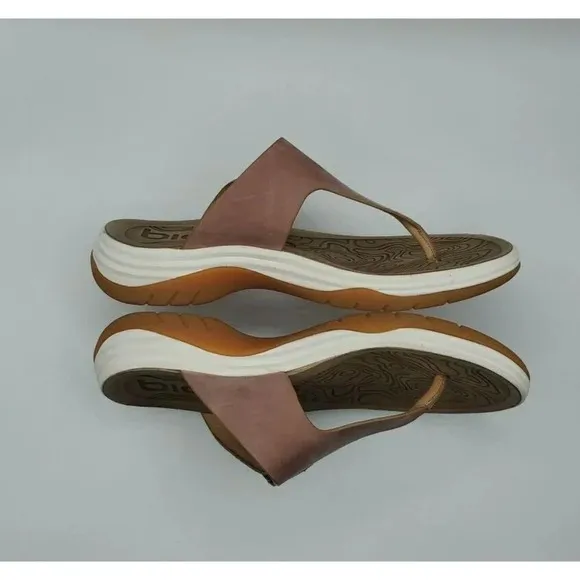 BIONICA Marine Niklas Almond Tan Waterproof Leather Women Thong Sandals Sz 6.5M