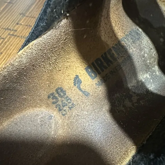 Birkenstock Arizona Iridescent Sandals size 38 Ladies Size 7