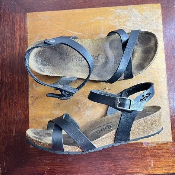 Birkenstock Black Leather Wedges Papillio 38  5.0  245. LT. M5 Sandals Strappy