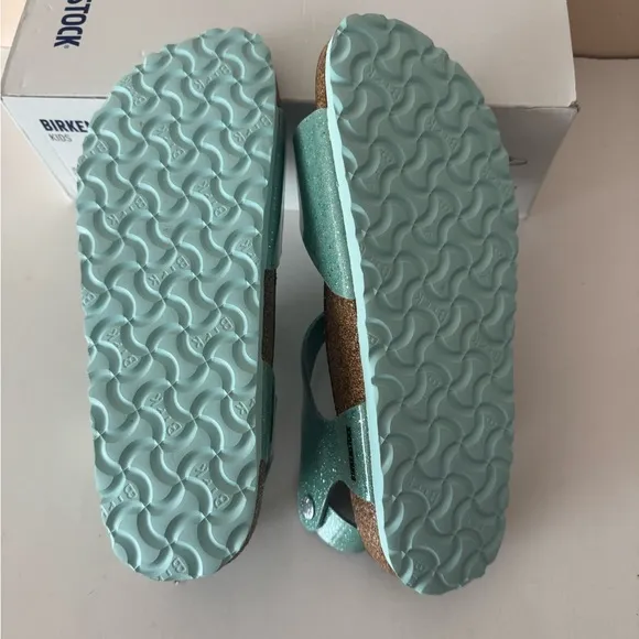 Birkenstock cosmic sparkie mineral sandal. Rare. Green.  Size: 8, 39