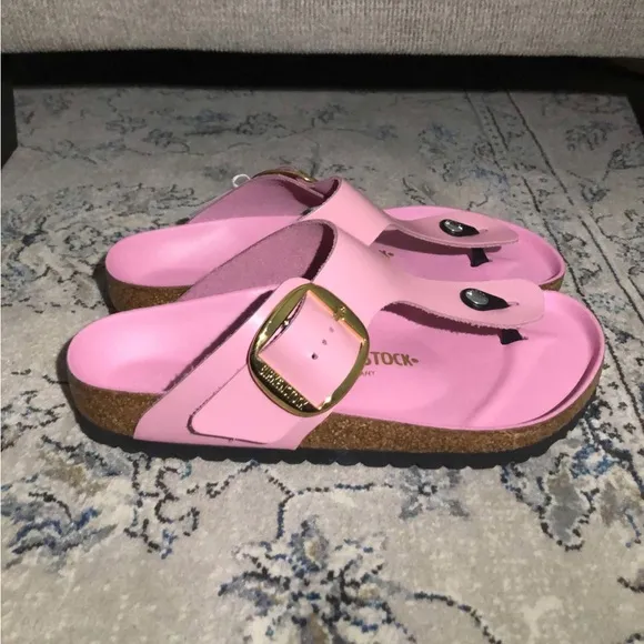 Birkenstock Gizeh Big Buckle Sandals LeatherPatent High Shine Fondant Pink