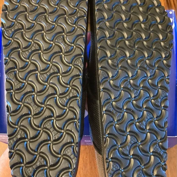 Birkenstock Honolulu EVA Thongs Flip Flops Sandals  Euro 44 EUC, US 11, New