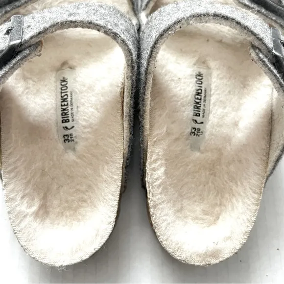 Birkenstock Kids Arizona Happy Lamb Wool Sandals- Gray- Size 33 (2-2.5)