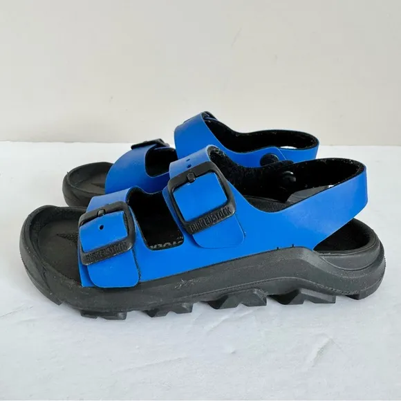 Birkenstock Kids Mogami Sandals in Ultrablue-Black Size 30 EU Open Toe
