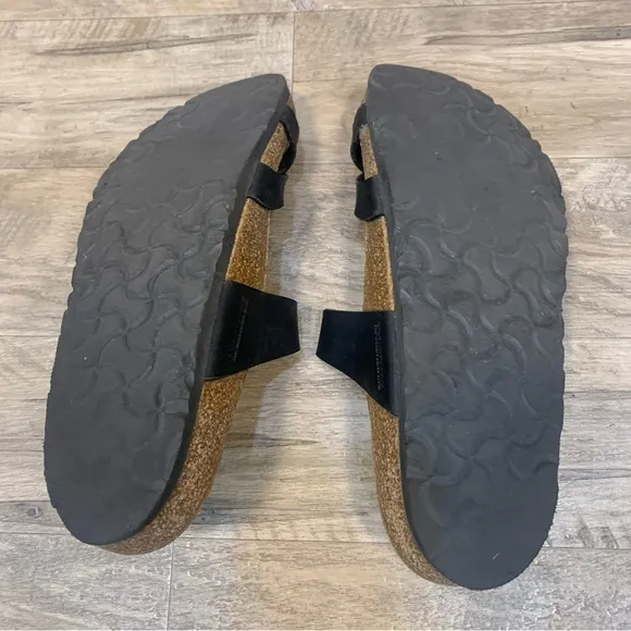 Birkenstock Mayari Leather Buckle Strap Sandals