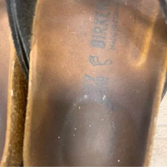 Birkenstock Mayari Leather Buckle Strap Sandals