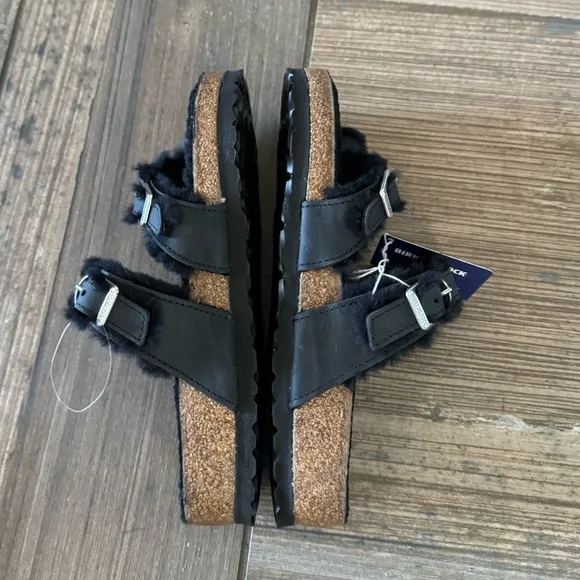 Birkenstock Mayari Shearling Natural Leather Oiled sandals size 6