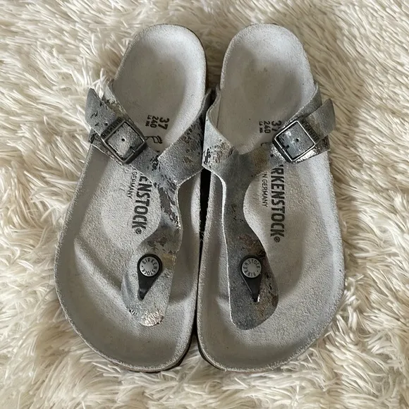 Birkenstock Metallic Suede Leather Gizeh Sandals