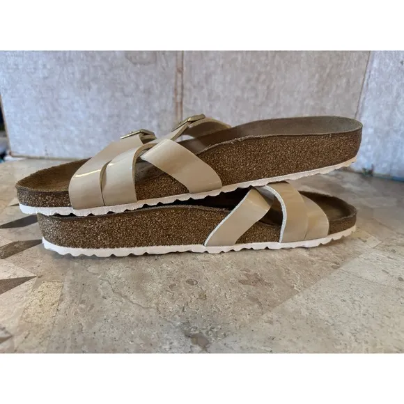 Birkenstock Patent Criss Cross Sandals EU 43 / US W 12 M 10.5 Cream Box Inc