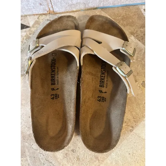 Birkenstock Patent Criss Cross Sandals EU 43 / US W 12 M 10.5 Cream Box Inc