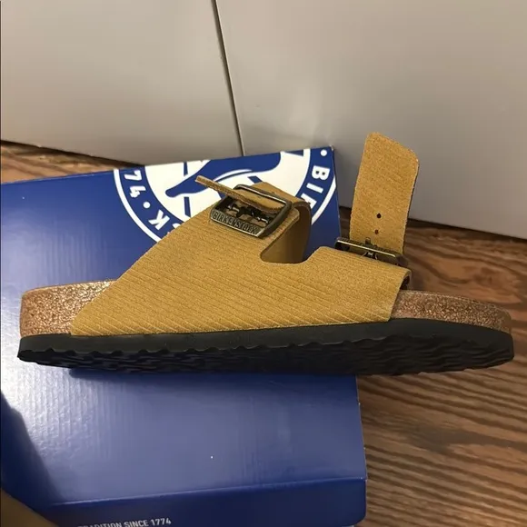 Birkenstock Tan Arizona Sandals with Cork Footbed