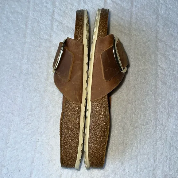 Birkenstock Women’s Big Buckle Oiled Leather Sandals