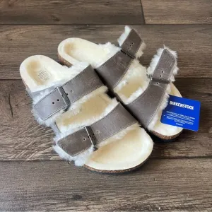 Birkenstocks Arizona Shearling Suede Leather Sandals Gray Size 11W/9M NEW