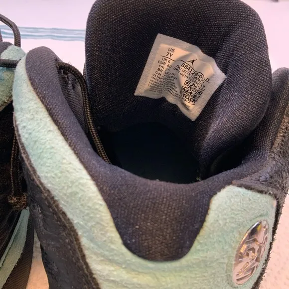 Black Air Jordan Sneakers XIII 13 GS retro island green size 7Y