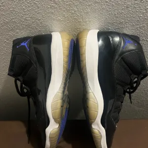 Black and Blue High-Top Sneakers Retro 11 Space Jam men size 13