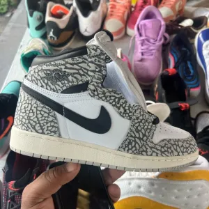 Black and White Patterned High-Top Sneakers Retro 1 Mid New Original