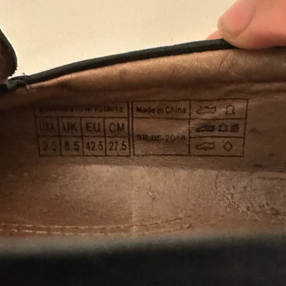 Black Leather Men's‎ Loafers