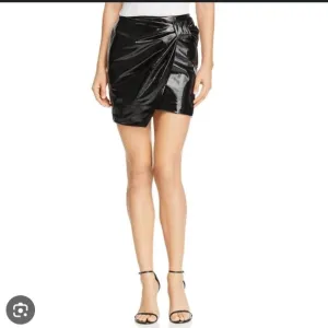 Black Metallic Faux Leather asymmetrical bow tie skirt mini skirt​​