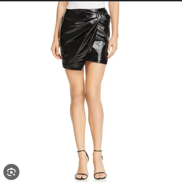 Black Metallic Faux Leather asymmetrical bow tie skirt mini skirt​​